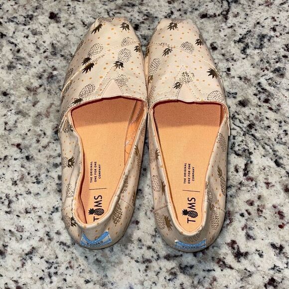 TOMS Rose Peach Gold w/Pineapple print Slip on Shoes Size 9 - Picture 4 of 7